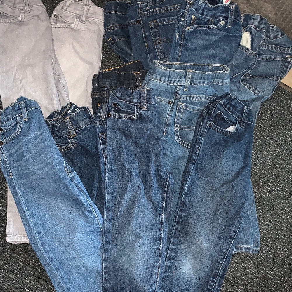 Bundle of boys jeans (4T) good condition